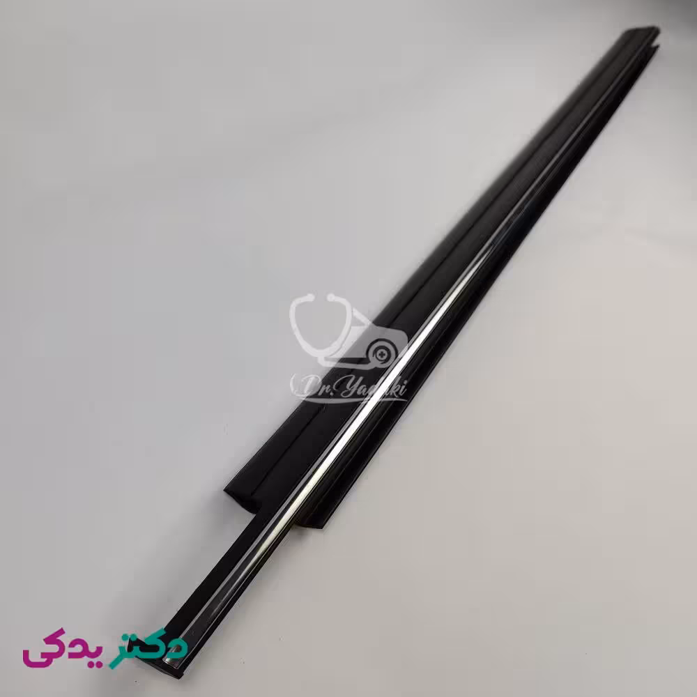 آبگیر پژو پارس (پرشیا) درب جلو راست (سمت شاگرد) شرکتی ایساکو اصل 1820301099