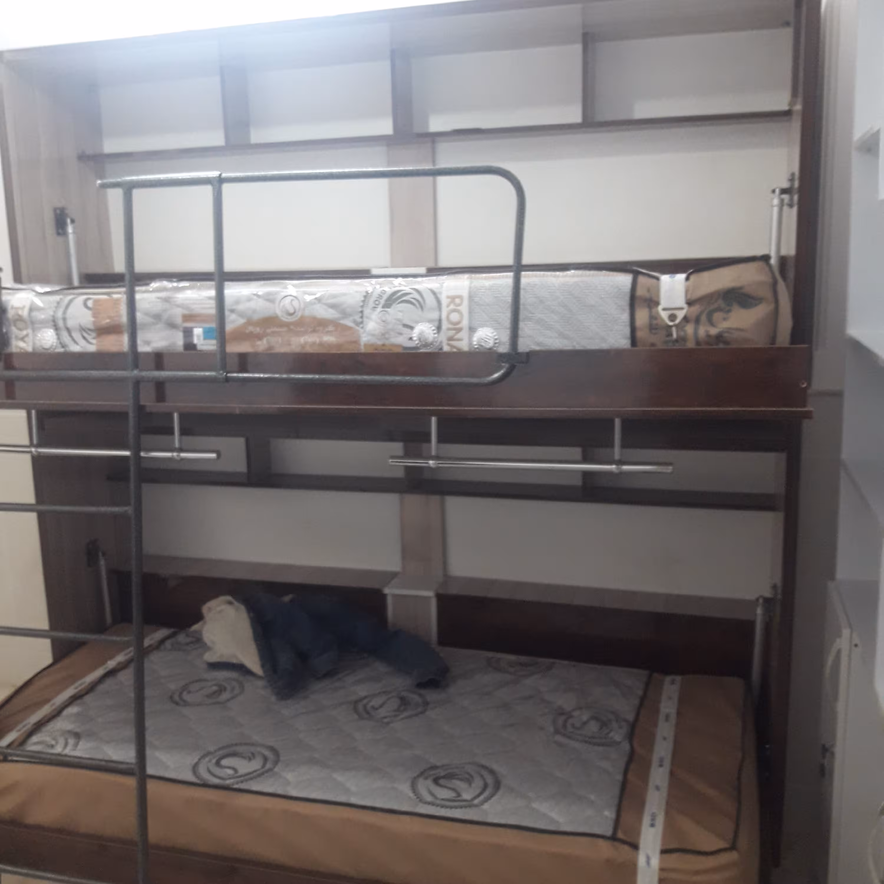 تخت تاشو دو طبقه