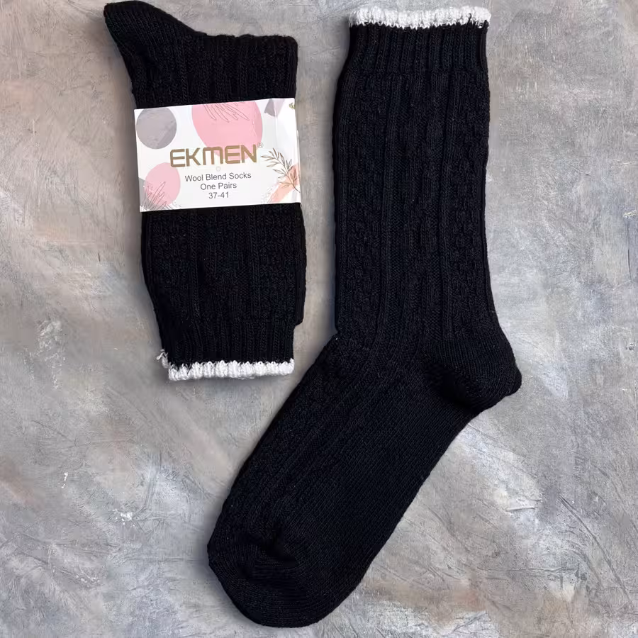 جوراب ساقدار پشمی اکمن طرح ژاکارد مشکی لب سفید