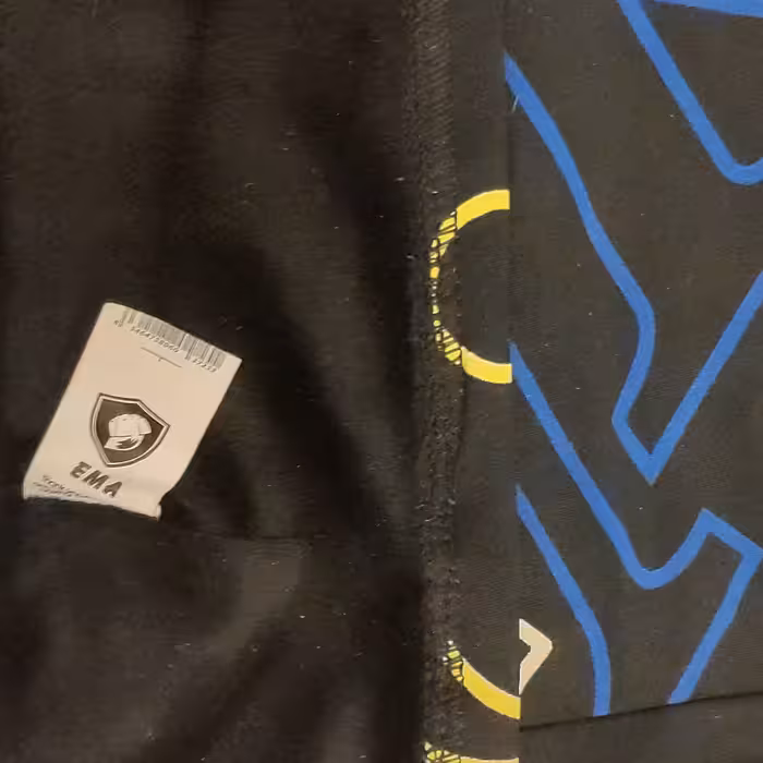 دستمال سر و گردن اما مدل اسپرت داخل تمام خز کد 018