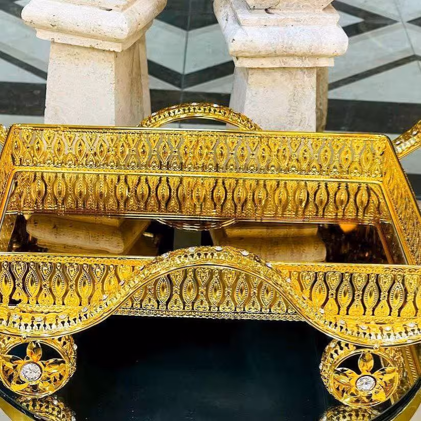 سینی نگینی طلایی رنگ ثابت ( ارسال رایگان)