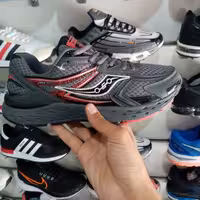 کتونی ساکونی وزن 230 رنگ طوسی قرمز سایز40تا45 برند ساکونی
