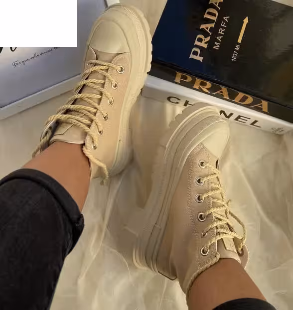 نیمبوت زنانه لژ شش سانت بندی