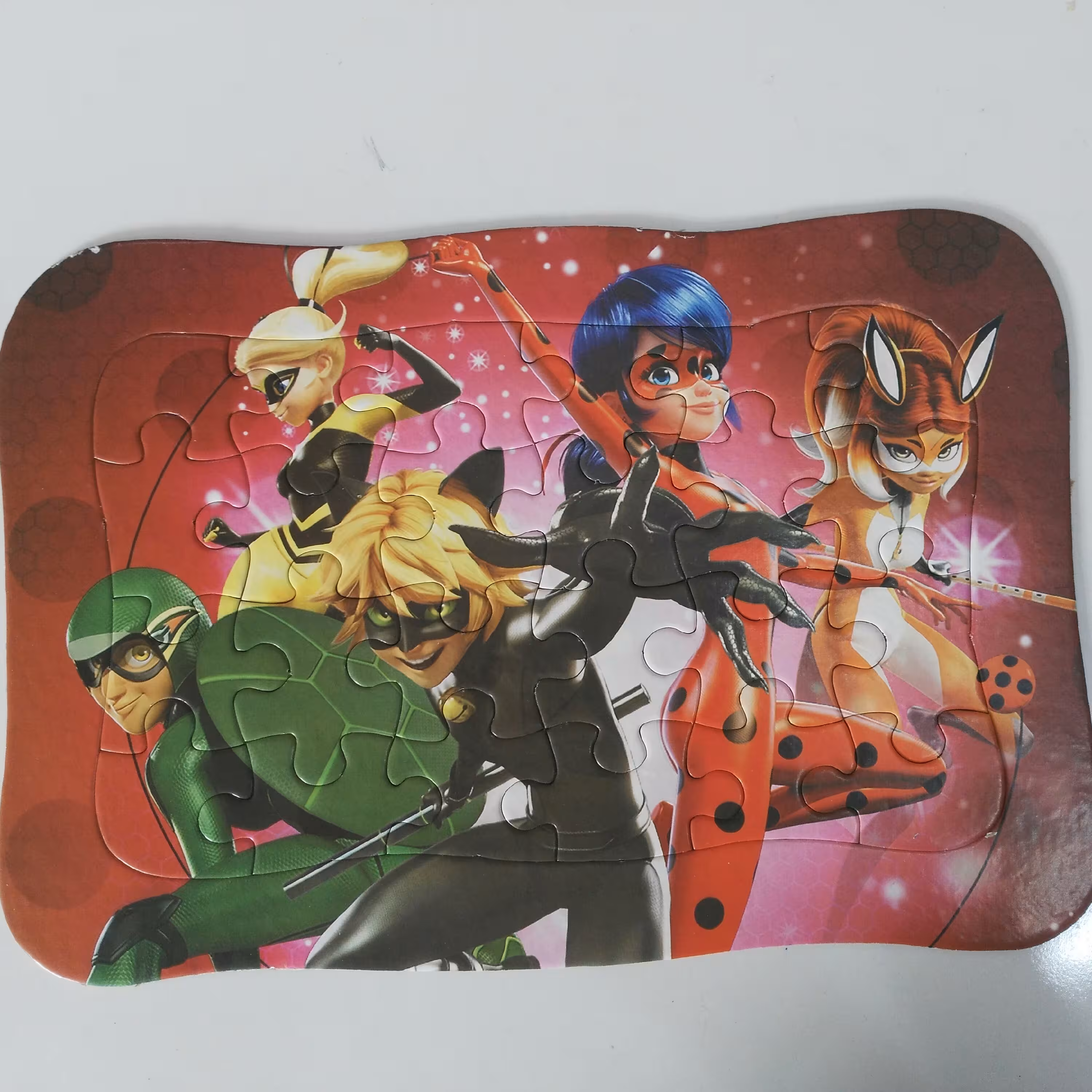 پازل طرح دختر کفشدوزکی  24تکه ابعاد22*32