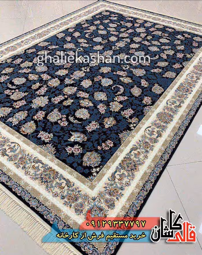 فرش 1000 شانه طرح افشان گل سرخ زمینه سرمه ای کاشان _ گل برجسته