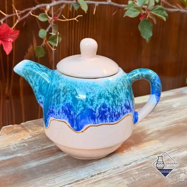 قوری آسمان رنگ صورتی