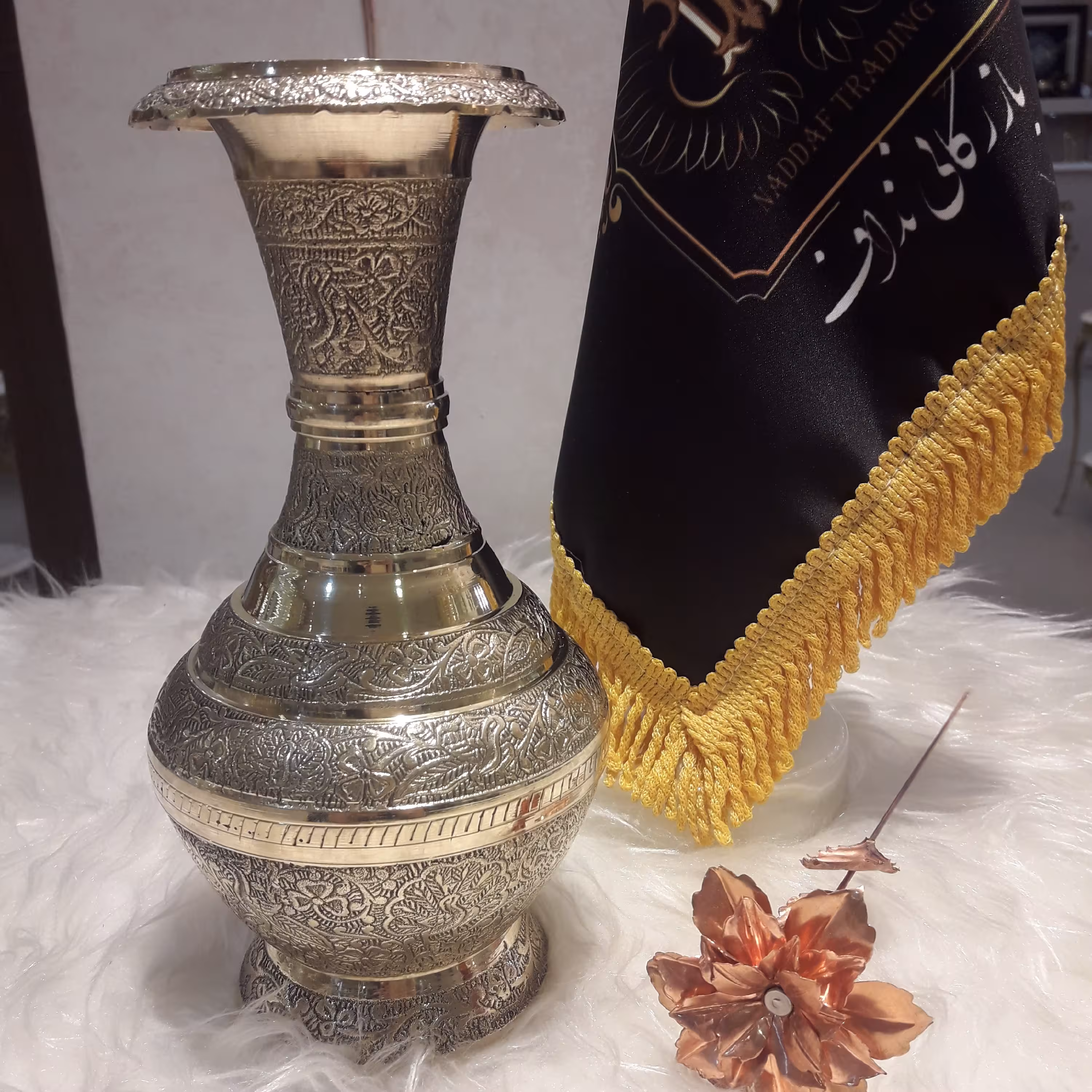 گلدان طرح کوزه ای طرح طاووس 8چ صنایع دستی هندوستان
