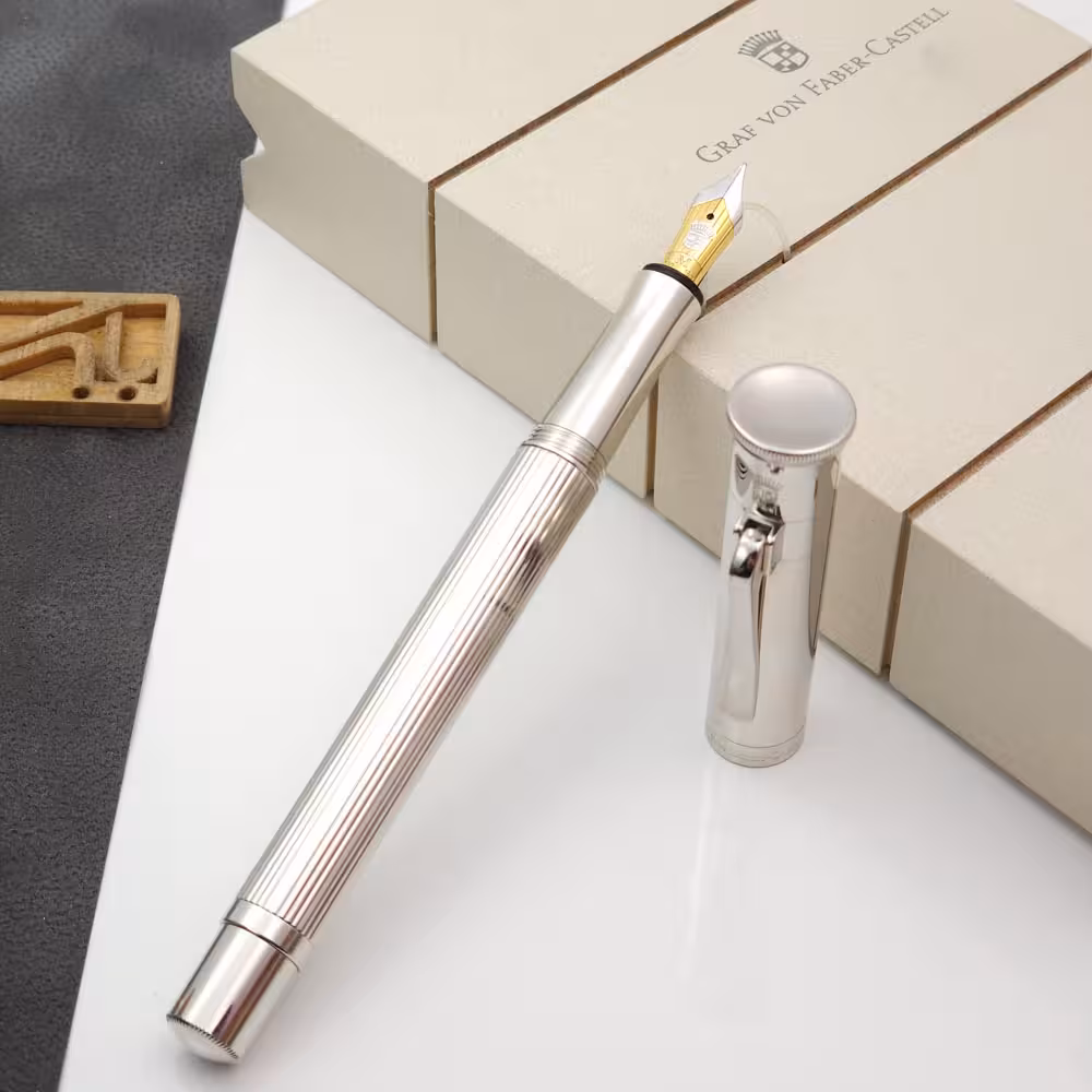 گراف فون فابرکاستل خودنویس کلاسیک پلاتین 145560 GRAF VON FABER-CASTELL FP Classic platinum-plated M