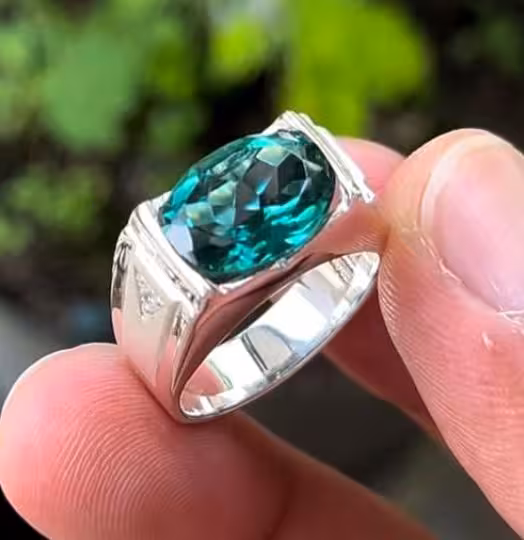 انگشتر توپاز سبز اصلی کد 11952