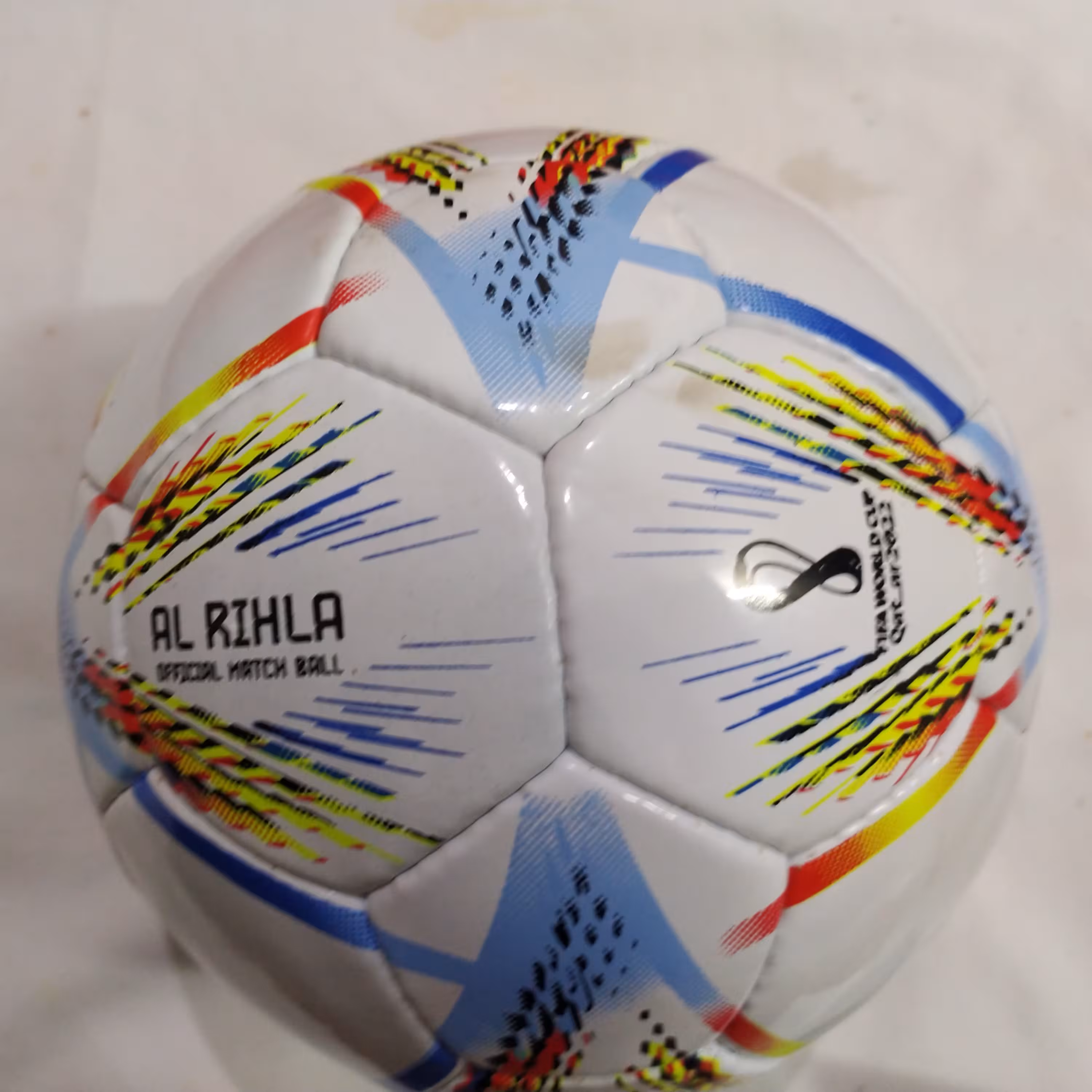 توپ فوتبال و فوتسال جام جهانی