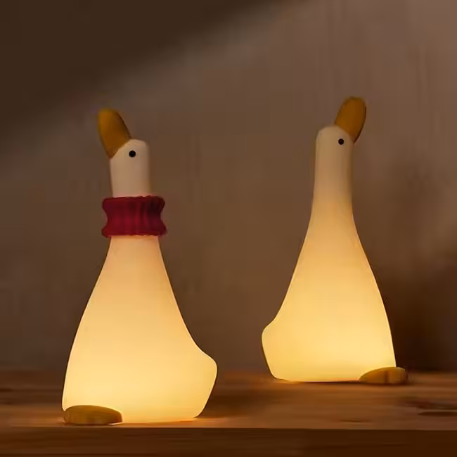 چراغ خواب سیلیکونی مدل اردک نشسته A013