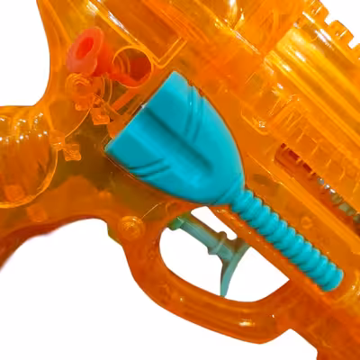 تفنگ بازی مدل دوکاره توپ انداز و آبپاش