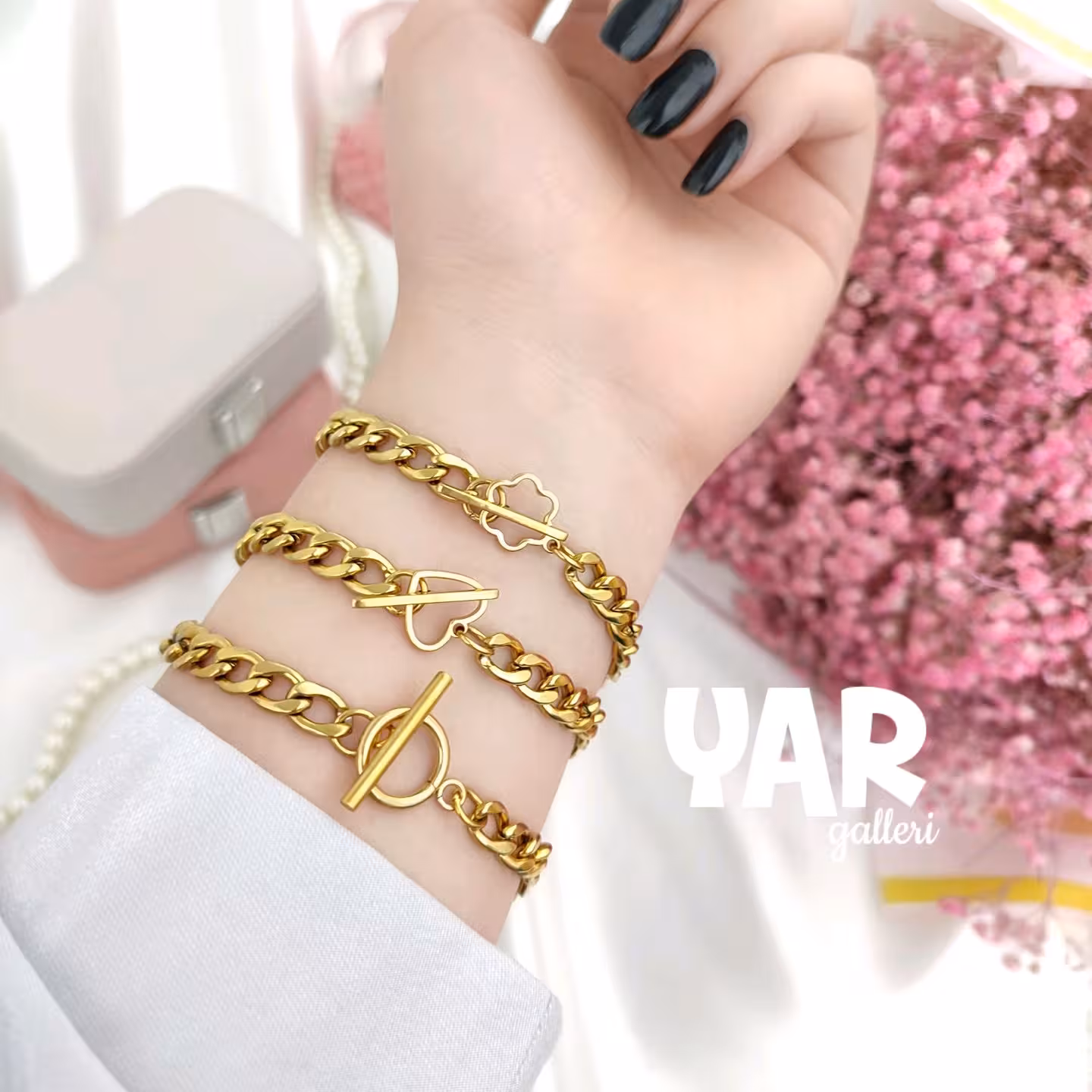 دستبند کارتیر و قفل تی در سه طرح قشنگ در دورنگ طلایی و نقره ای