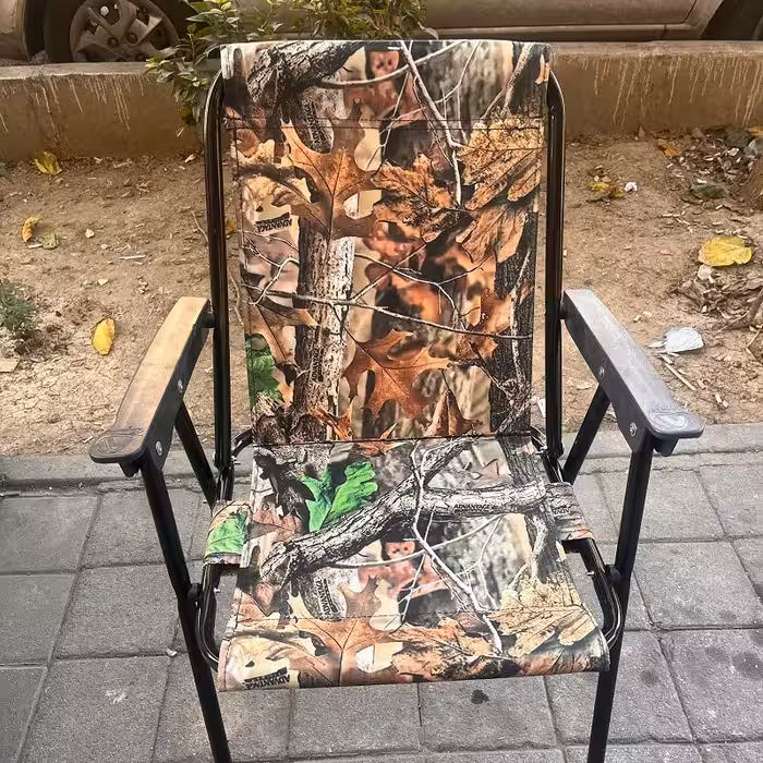 صندلی مسافرتی مدل مبلی و تاشو دسته دار با فوم نشیمنگاه طرح جنگل مناسب سفر  و ماشین کد1