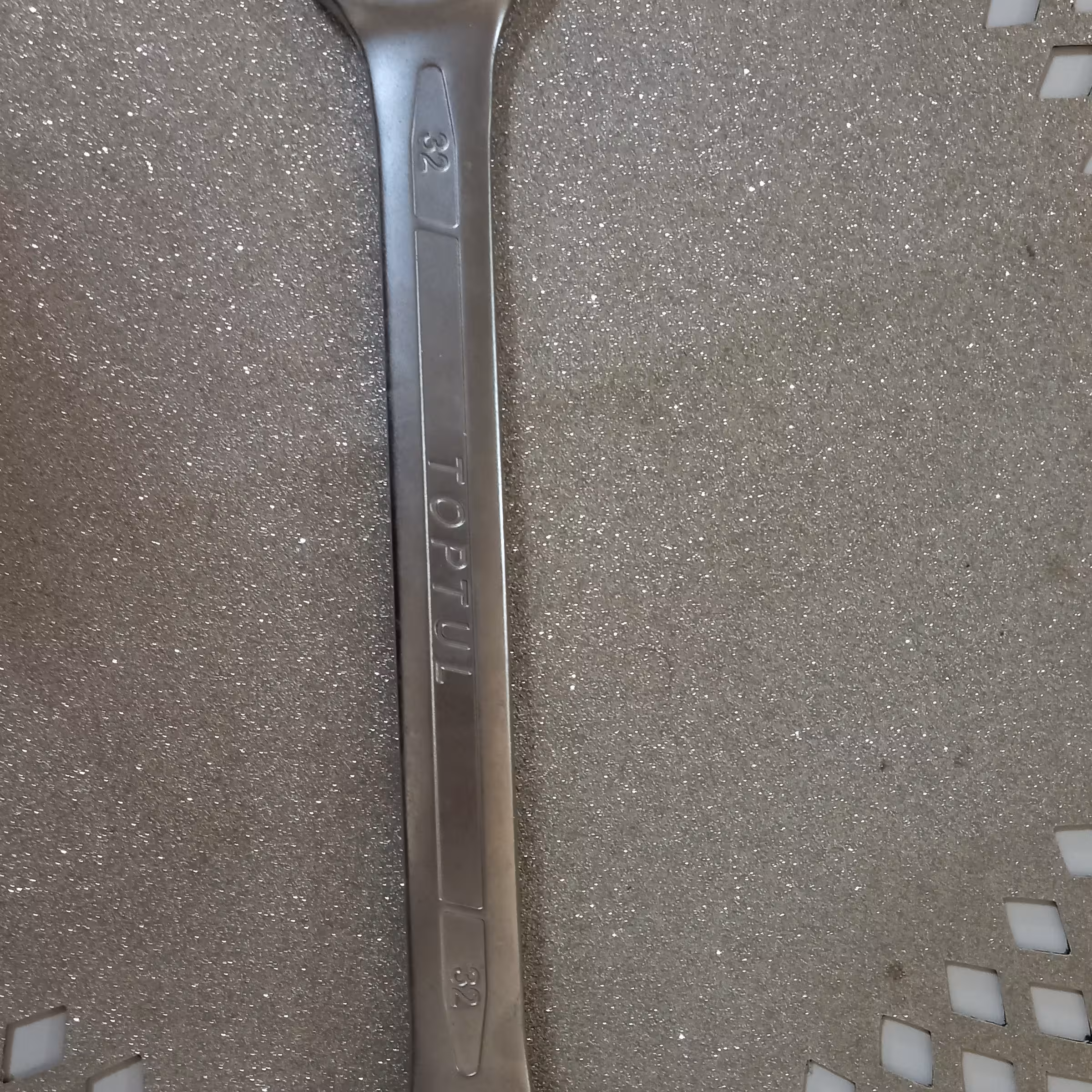 آچار تخت یکسر رینگی 32