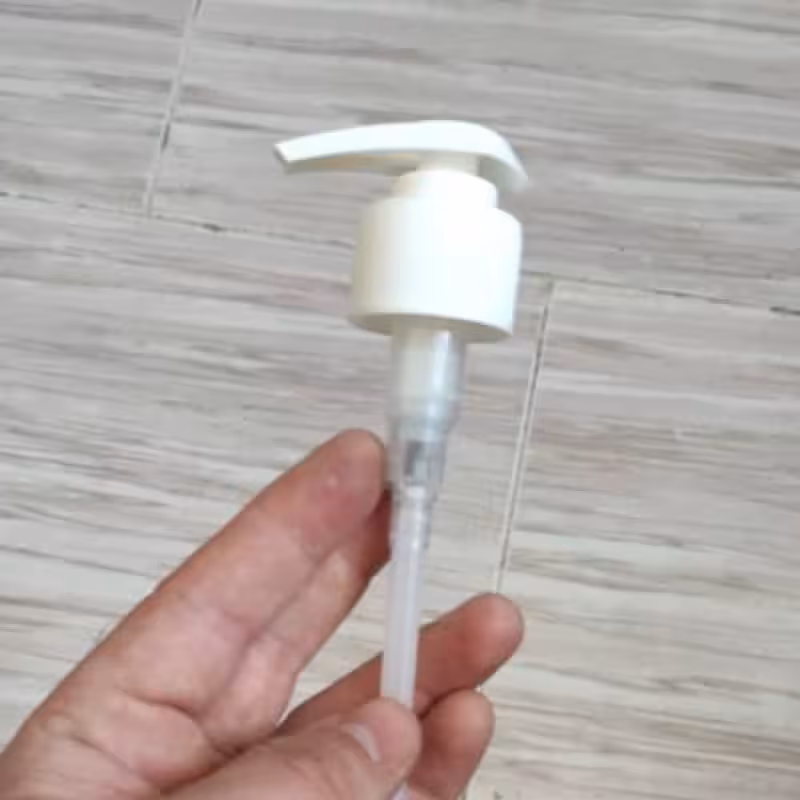 پمپ غلیظ پاش سفید ساده دهانه28 (بسته 5عددی)
