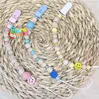 زنجیر پستانک چوبی ELIZ طرح لبخند