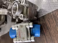 شیرتوپی سه تیکه یه طرف ساکت یه طرف دنده از جنس  DN15 PN69 CF3M موتور خور