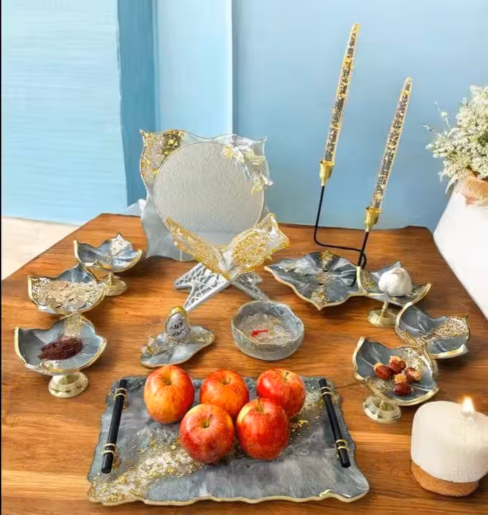 هفت سین رزینی طرح مرمر دودی  به همراه سینی رزینی