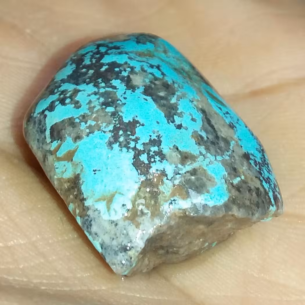 اسلایس سنگ راف فیروزه اصل نیشابور مختص تراش و پولیش برای نگین یا کلکسیون کد 10457