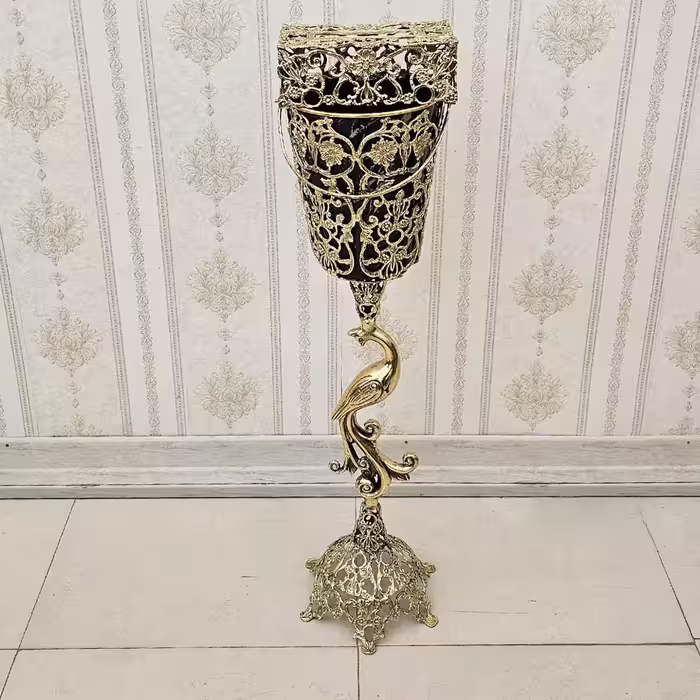 سطل و جا دستمال کاغذی برنزی مدل نیلوفر پایه درنا کد 1767 ( سطل و دستمال برنجی )