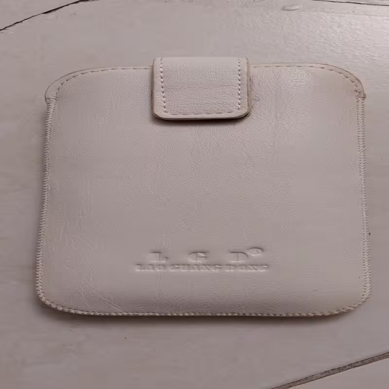 کیف موبایل سفید رنگ سایز بزرگ