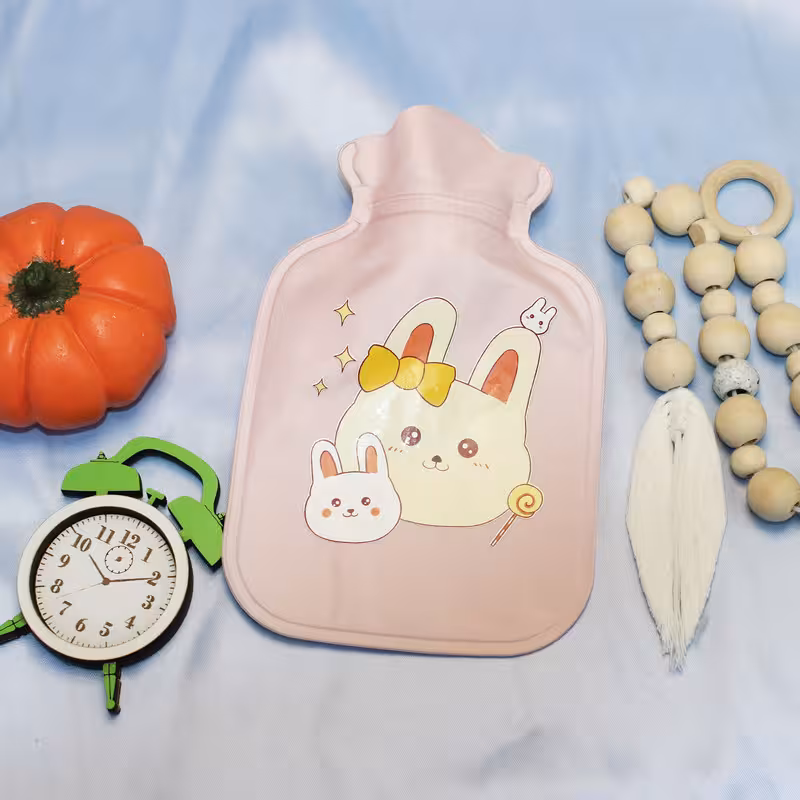 کیسه آب گرم کودک مدل خرگوش کد KIS-043 با ظرفیت 300 میلی لیتر