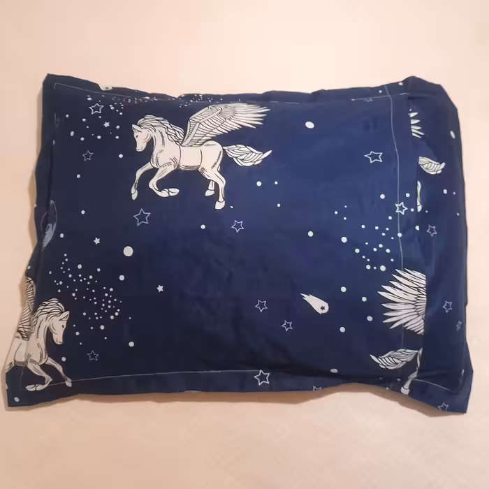 سرویس ملحفه مدل کشدوز  طرح هورس کد niki05.25 دو نفره سه تکه