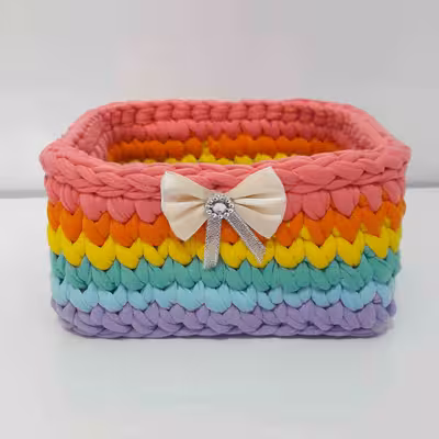 سبد قلاب بافی تریکو مدل رنگین کمانی کد 03 مجموعه 2 عددی