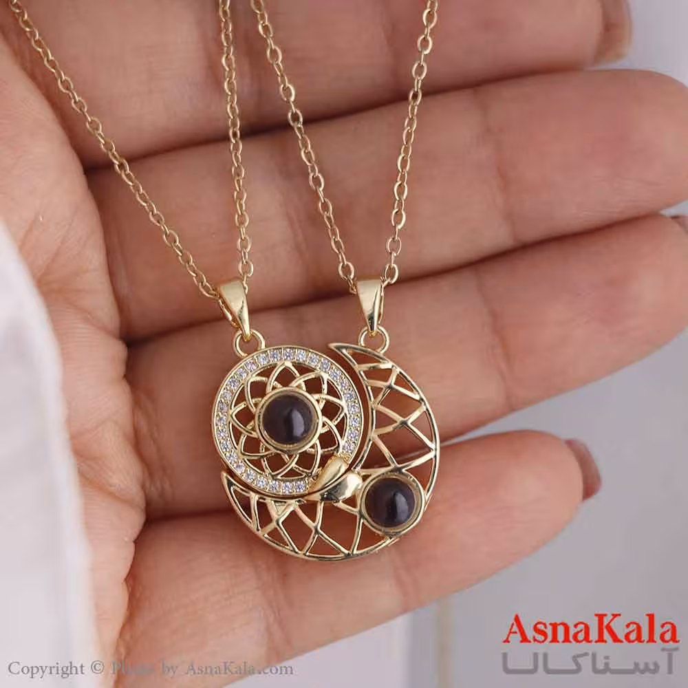 گردنبند ست دو نفره استیل 316 مدل ماه و خورشید طلایی کد GNB16796W
