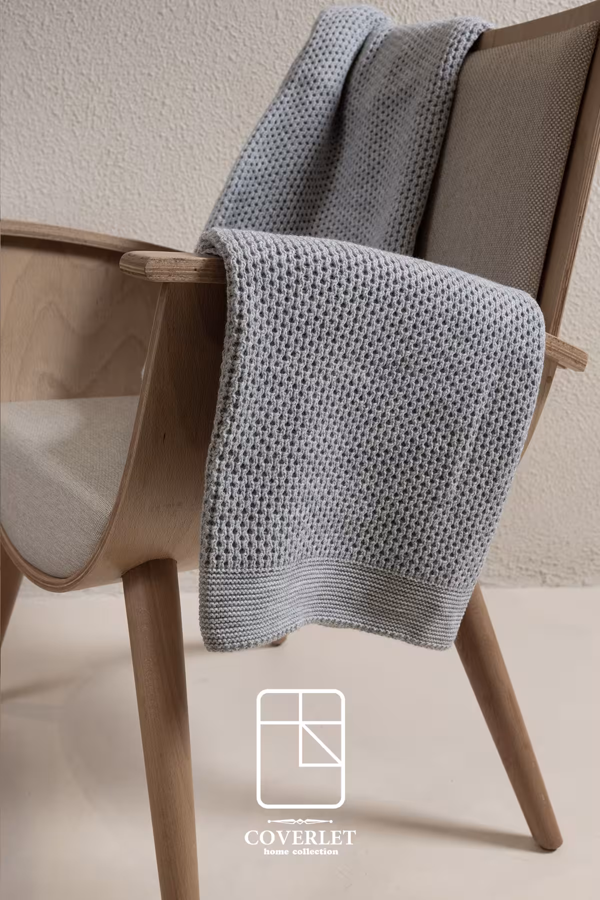 شال تخت و مبل رنگ طوسی روشن مدل miel