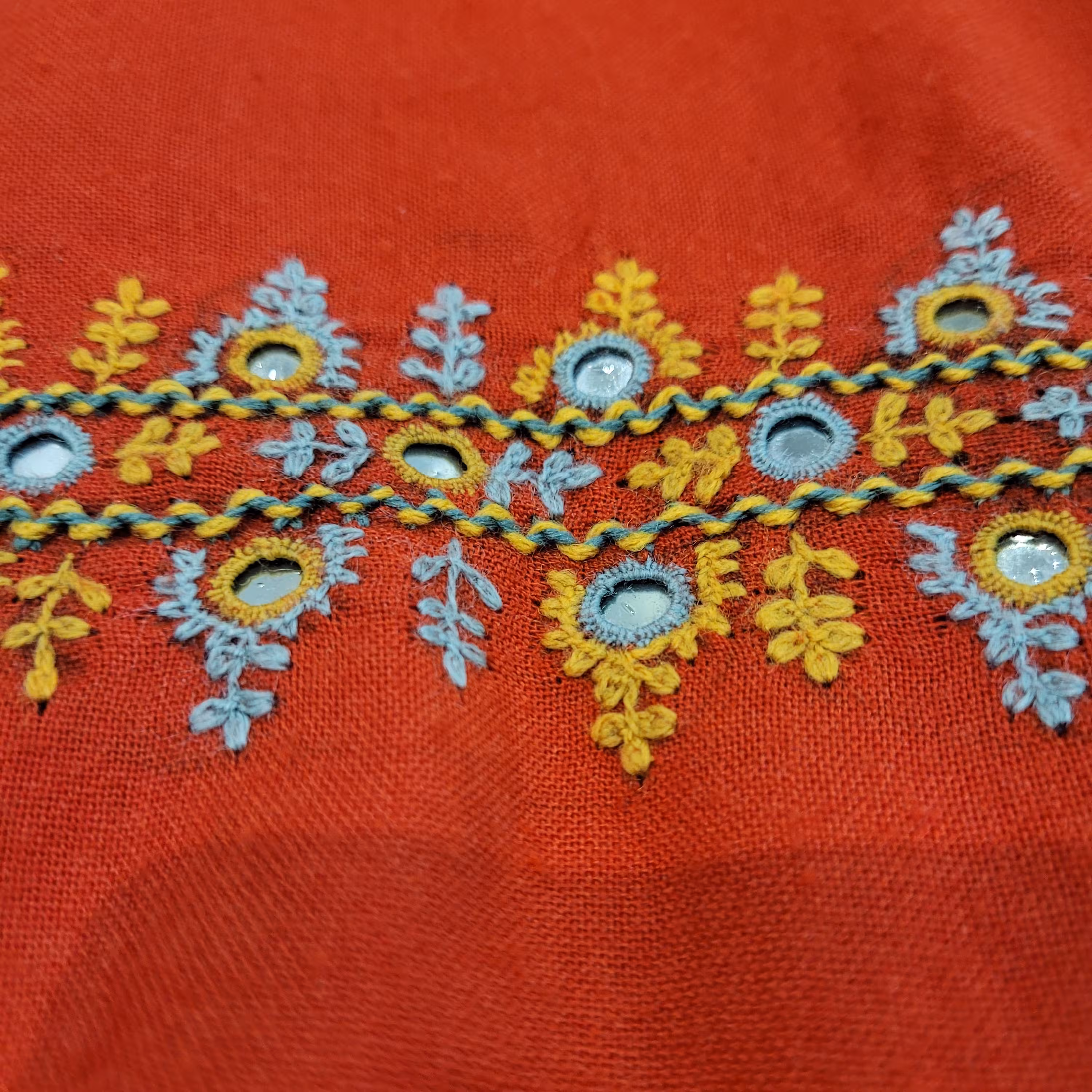 شال سوزن دوزی بلوچی دست دوز