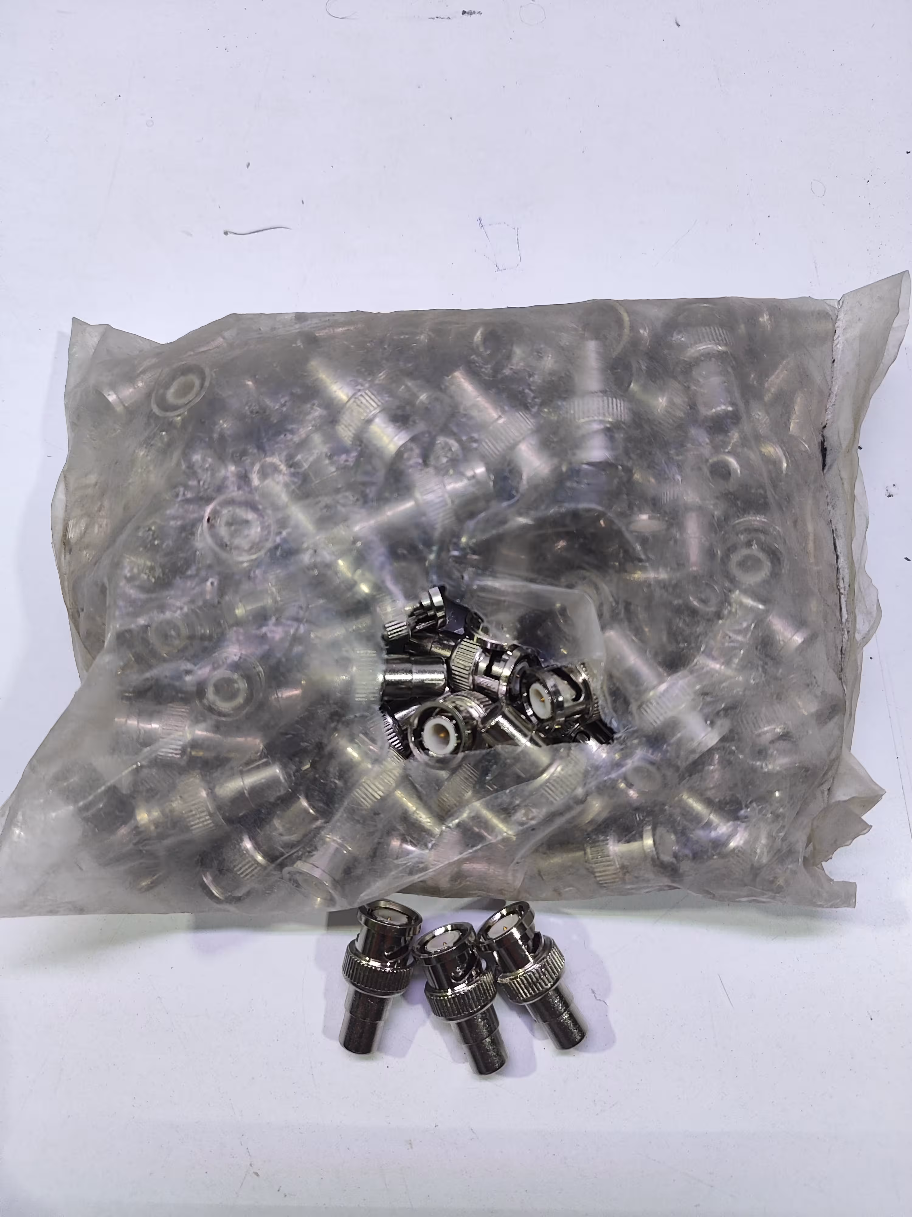 کانکتور BNC AUX