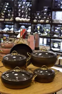 سرویس قابلمه گرانیتی 9 پارچه ROZE HOME رنگ مشکی گلد