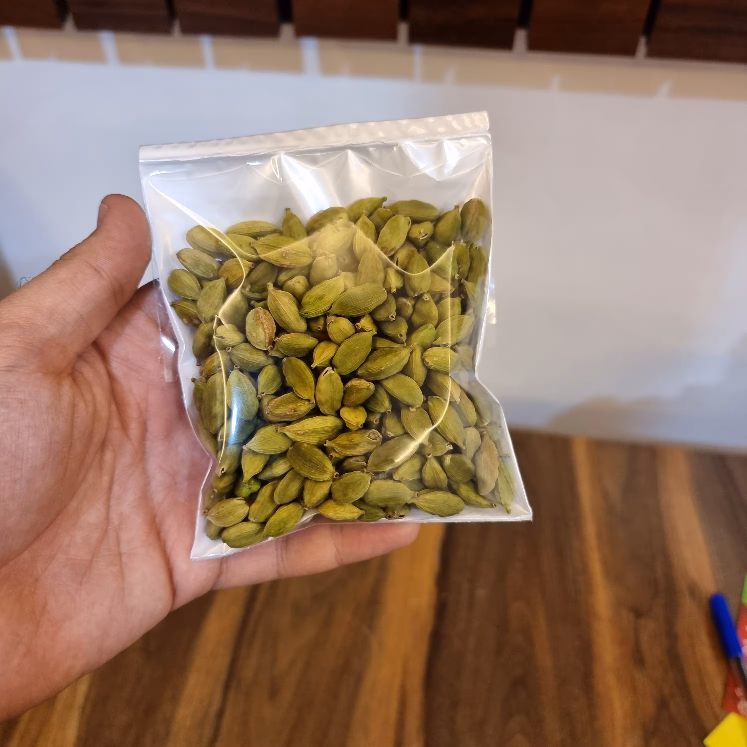 هل اکبر اصل و با ضمانت بسته بندی 100 گرمی