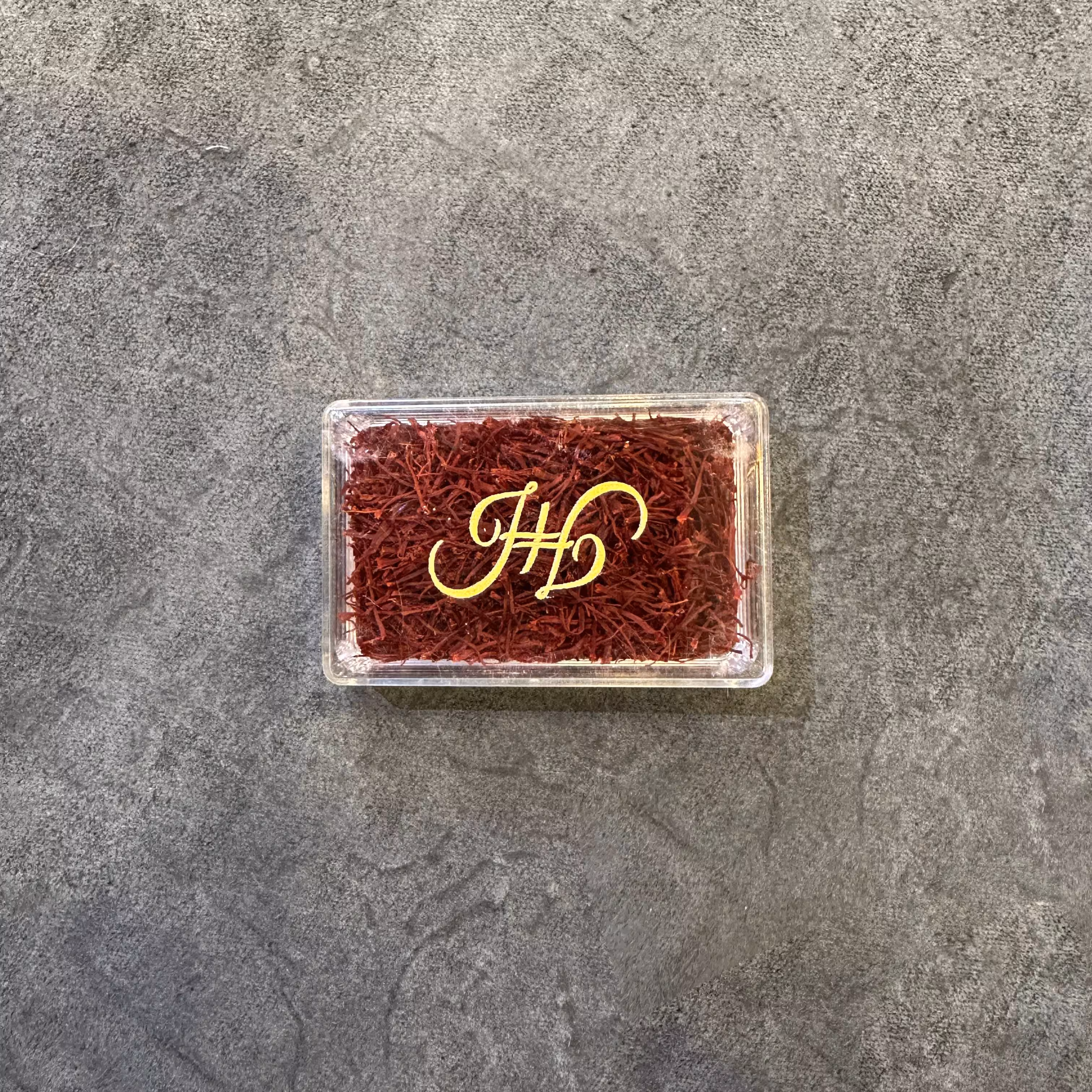 زعفران یک گرمی، سرگل اعلاء قائنات، بسته بندی کریستال اسپانیایی