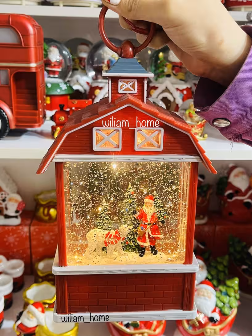 موزیک‌باکس کریسمس کلبه بابانوئل و خرس قطبی