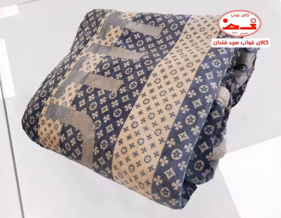 پتو دونفره مخملی طرح ویتون آبی