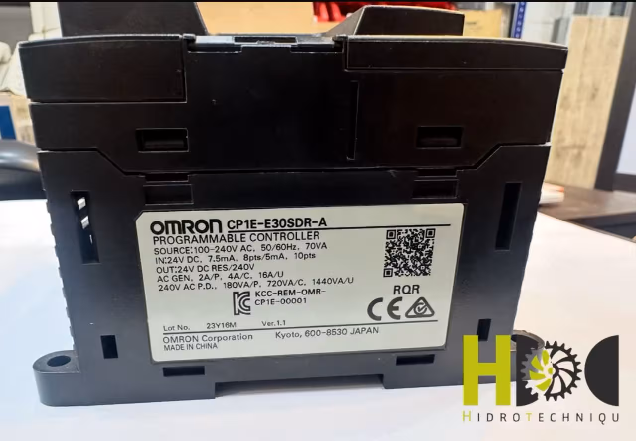 پی‌ال‌سی OMRON مدل CP1E‑E30SDR‑A تغذیه AC