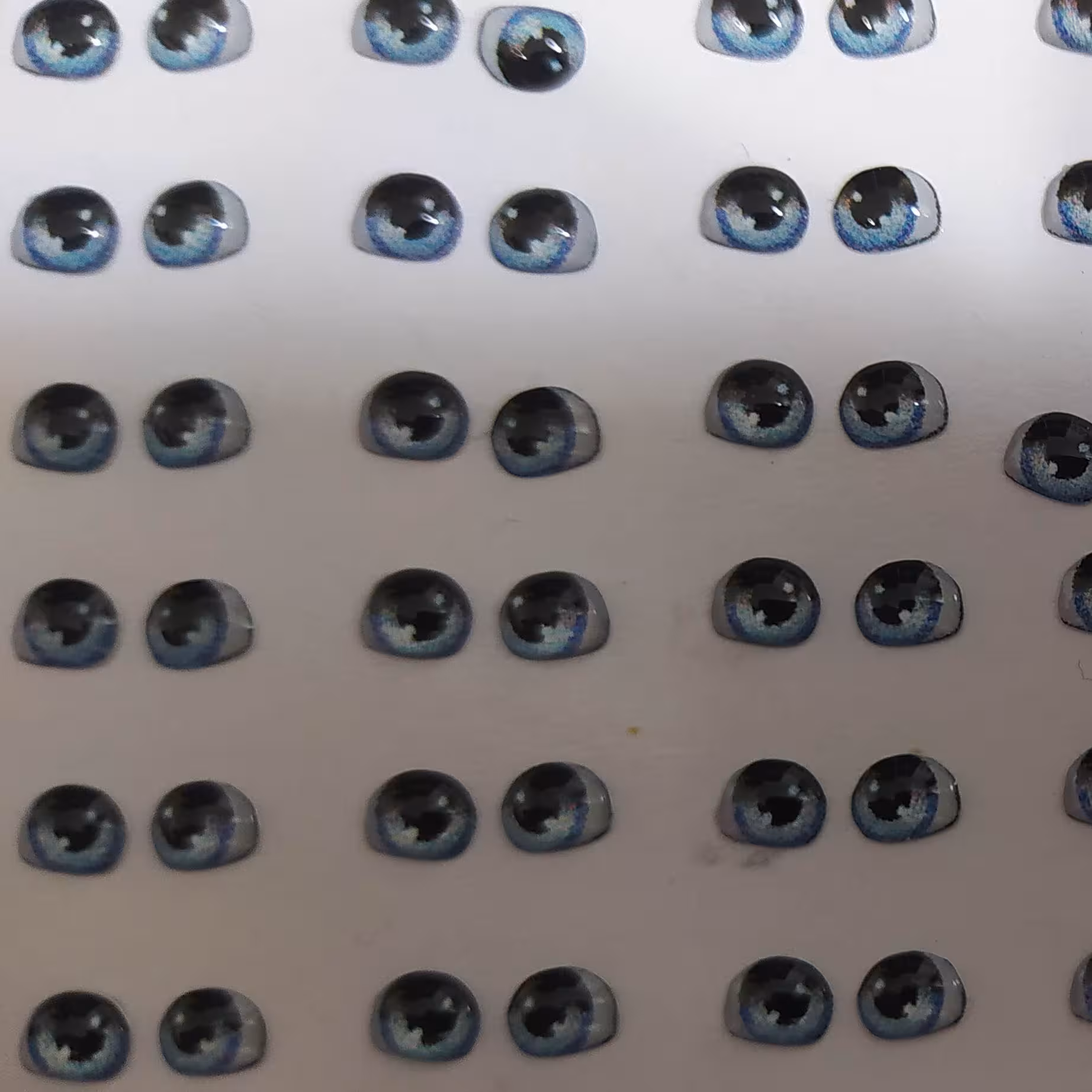 چشم رزینی نیم دایره 4 میل 5 جفت 