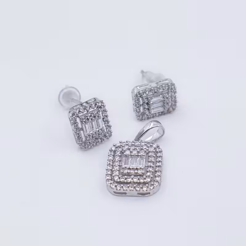 نیم ست نگین دار طلا