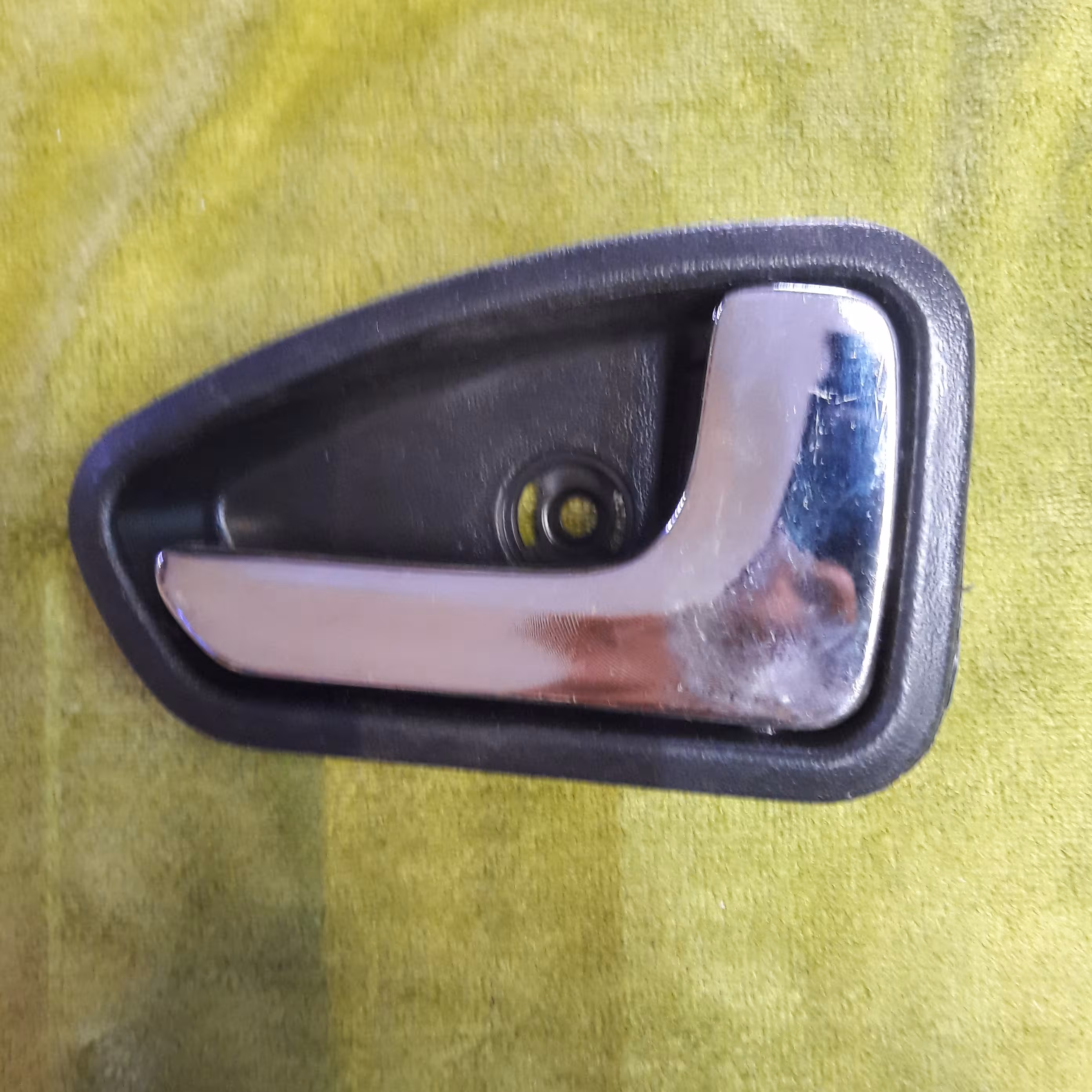 دستگیره آبکاری استیل دربازکن پراید 131 132 111 چهار عددی