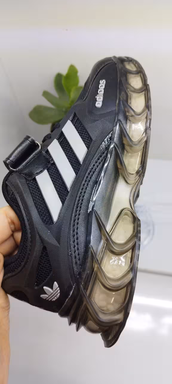کفش کتونی آدیداس از سایز 32 تا 37