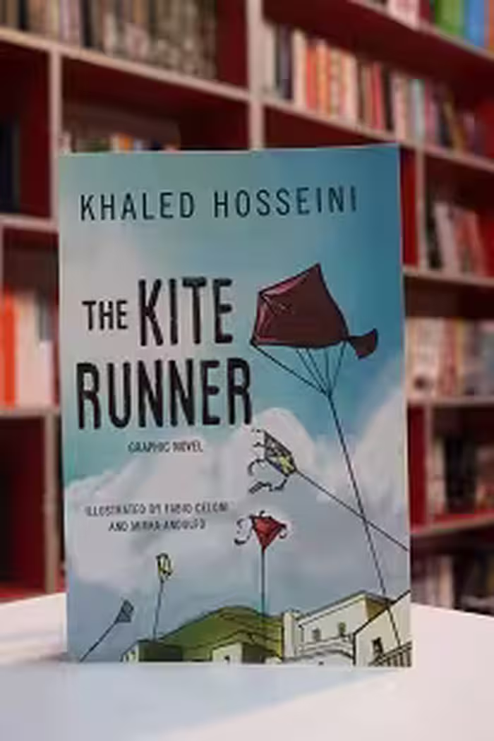 The Kite Runner اثر Khaled Hosseini