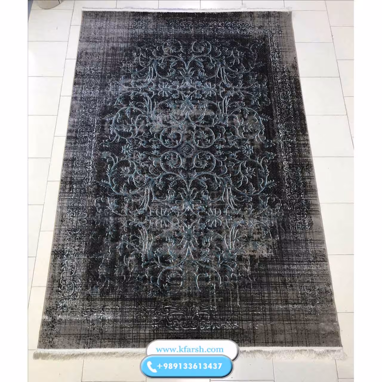 فرش وینتیج گلبرجسته با گل های اسلیمی زیبا