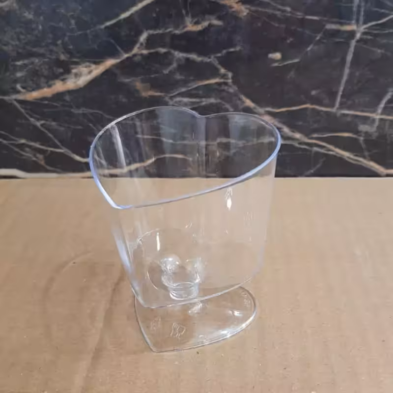 جام دسری قلب پایه دار کوچک