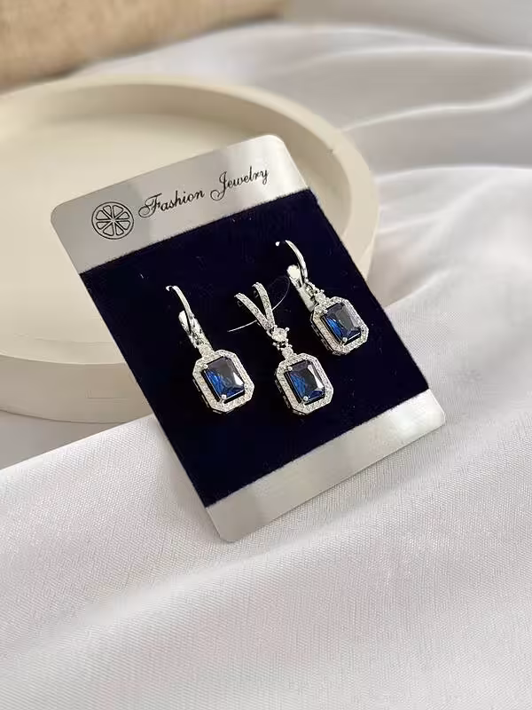 نیمست زنانه طرح جواهر رنگ سبز زمرد و سورمه ای