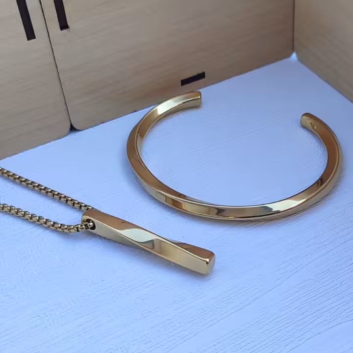 ست دستبند و گردنبند طلایی پسرانه استیل