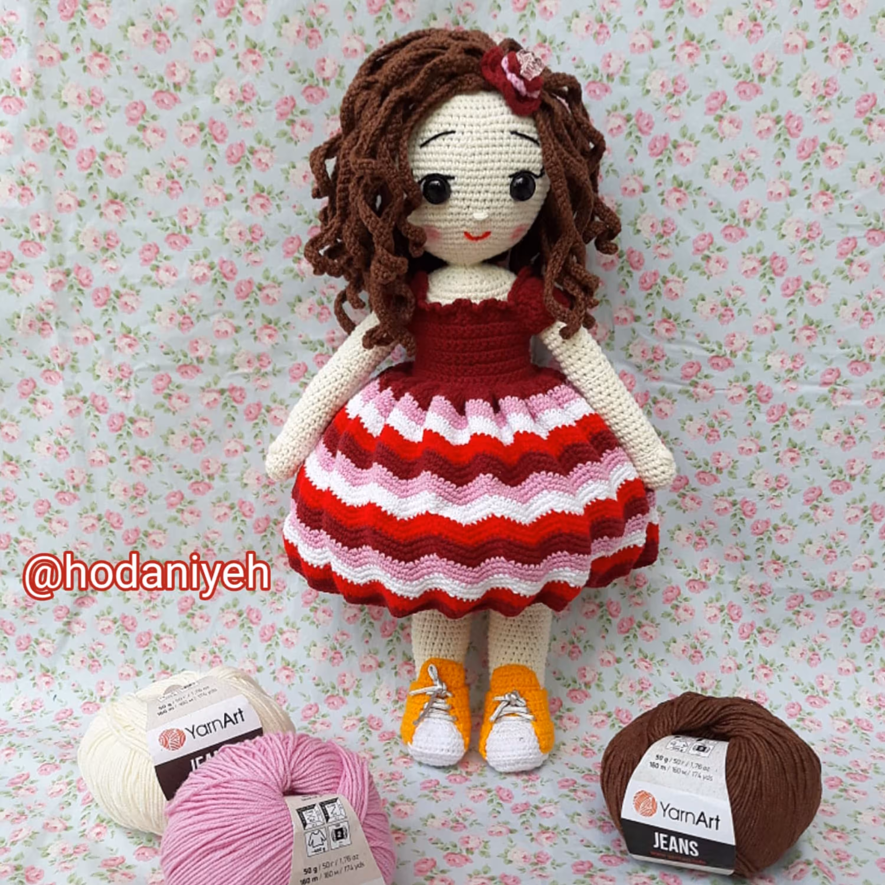 عروسک بافتنی دختر اسرا 40 سانتی لباس قابل تعویض