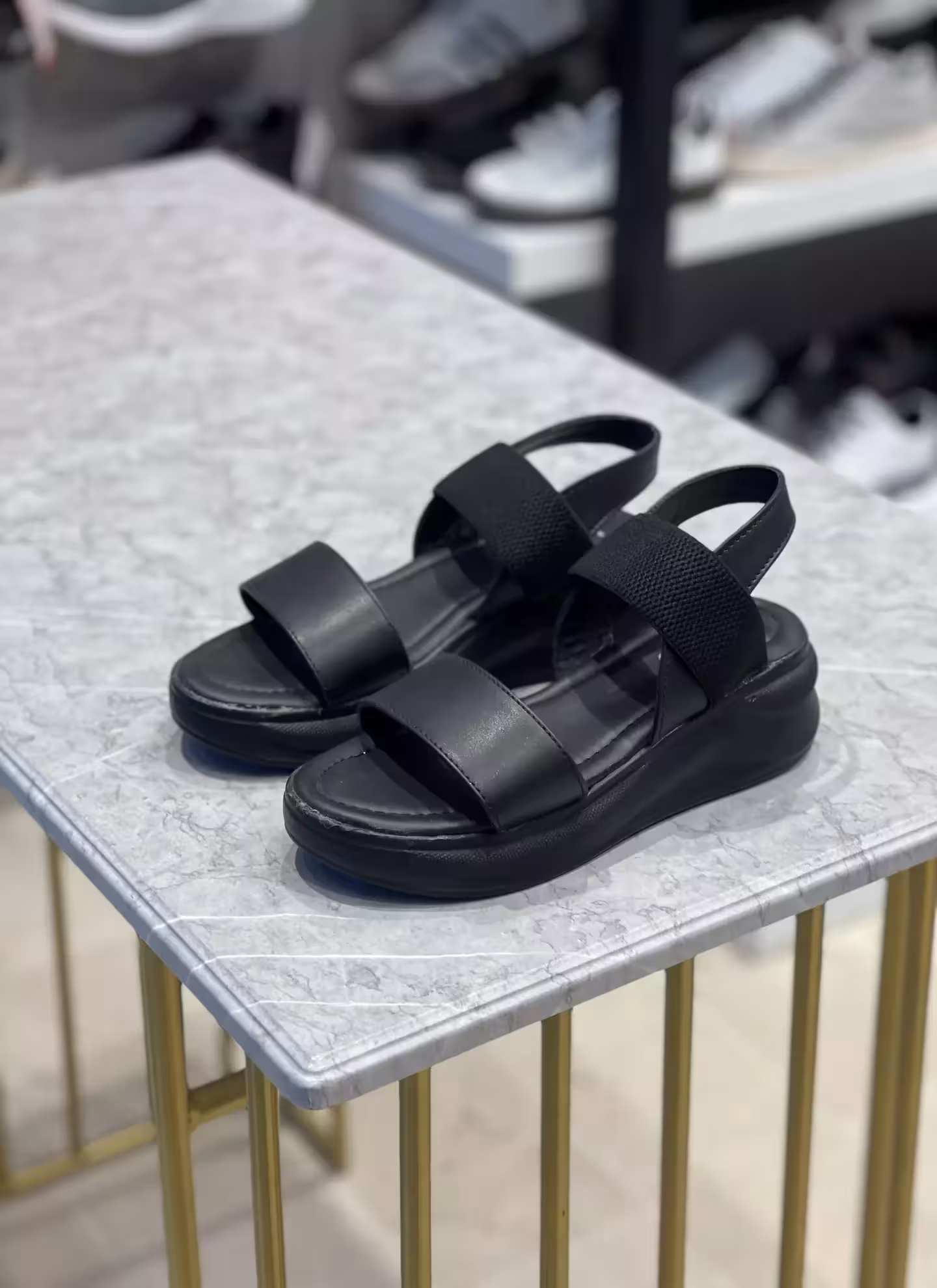 صندل طبی کد ss166 رنگ مشکی سایز 38
